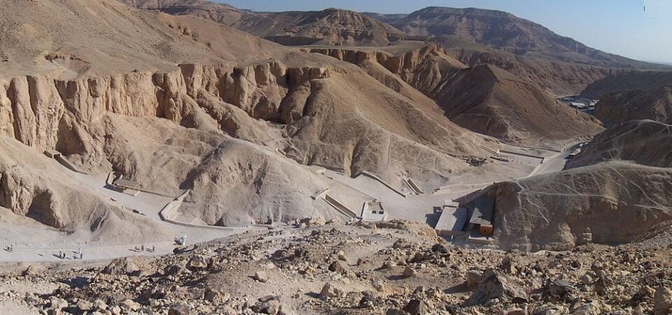 Valley of the Kings panorama x