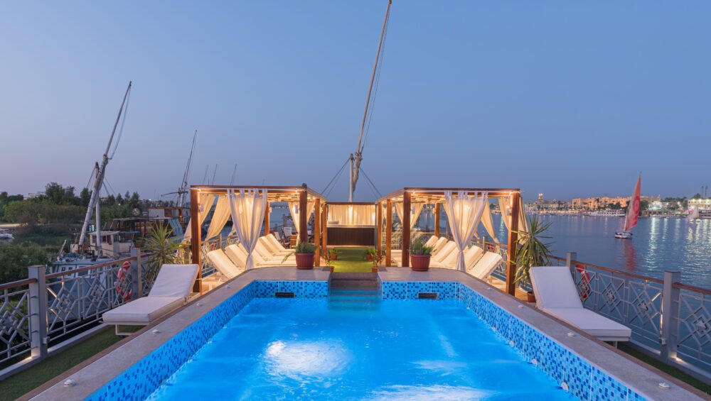 Best Luxury Egypt Tours 2025/2026 | Private Dahabiya & Nile Cruises