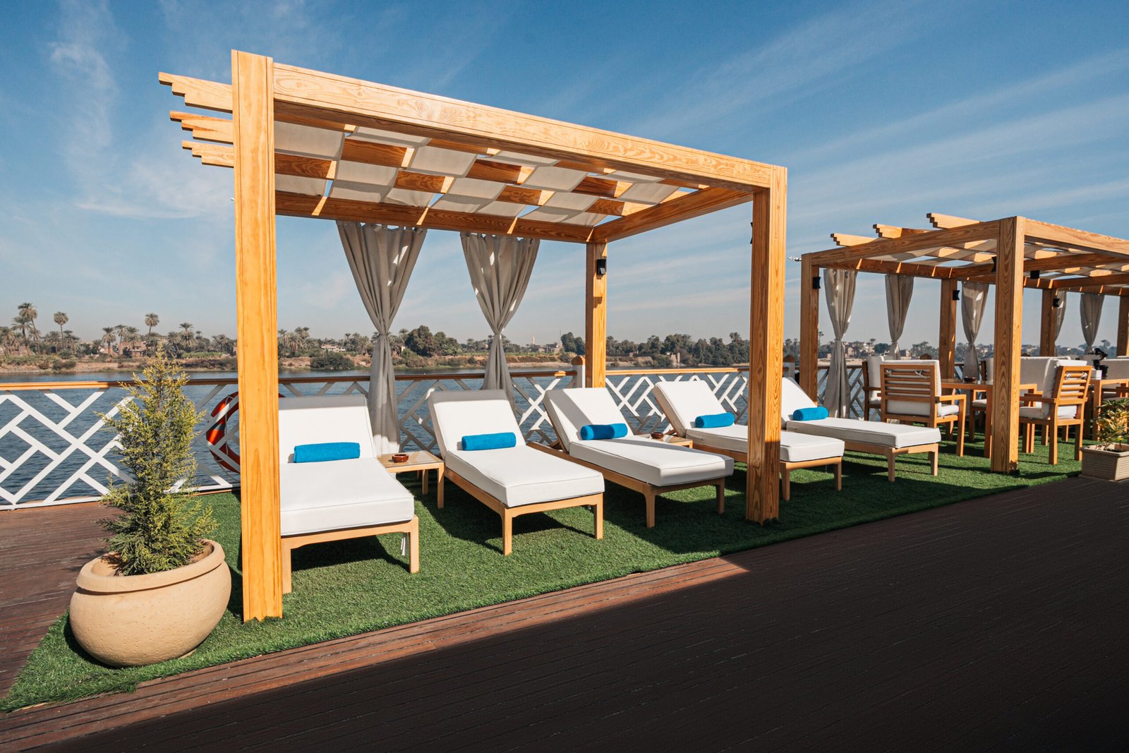 Best Luxury Egypt Tours 2025/2026 | Private Dahabiya & Nile Cruises 