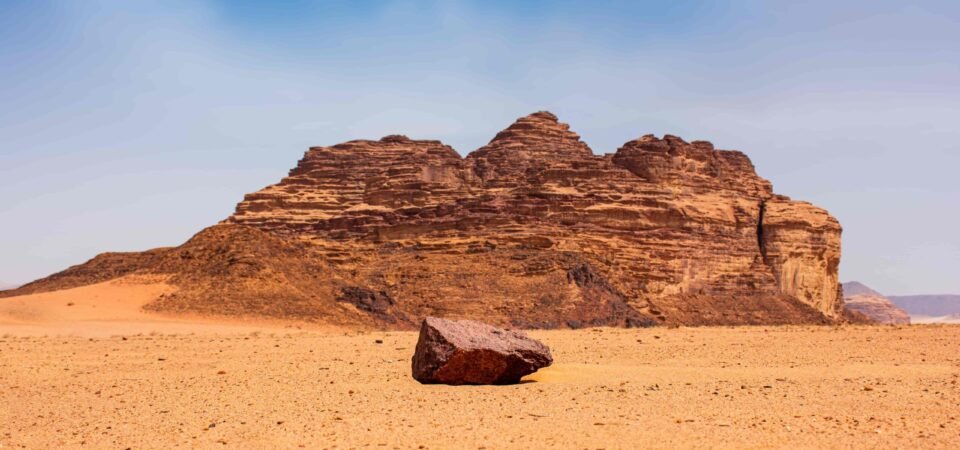 sands mountains wadi rum desert jordan beautiful daytime landscape   x