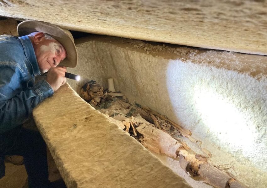 Dr Zahi Hawass Discoveries