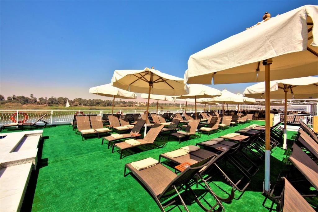 Gallery Thumbnail 15