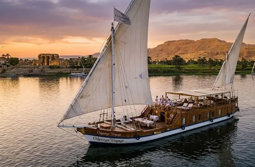 5 Days Egypt Dahabiya Cruise with Odysseys Voyage